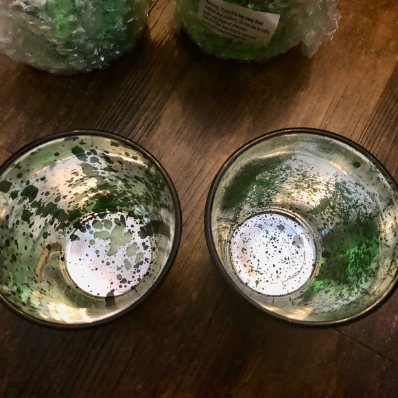 Set of 2 Green Mercury Glass Candle Holders for Votives, Tealights, Christmas - Picture 3 of 8